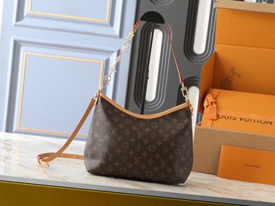 Louis Vuitton carryall crossbody bag OESC02