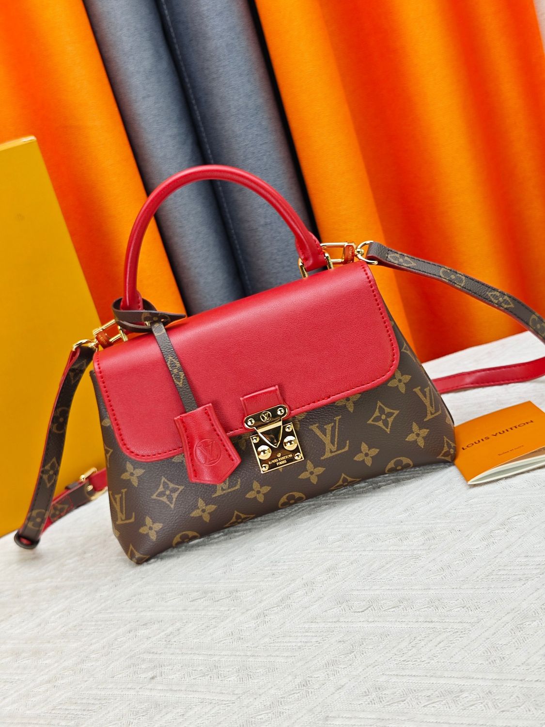 Louis Vuitton madeleine bb crossbody women bag ODTC02