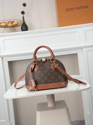 Louis Vuitton alma bb monogram women crossbody bag ODTE11