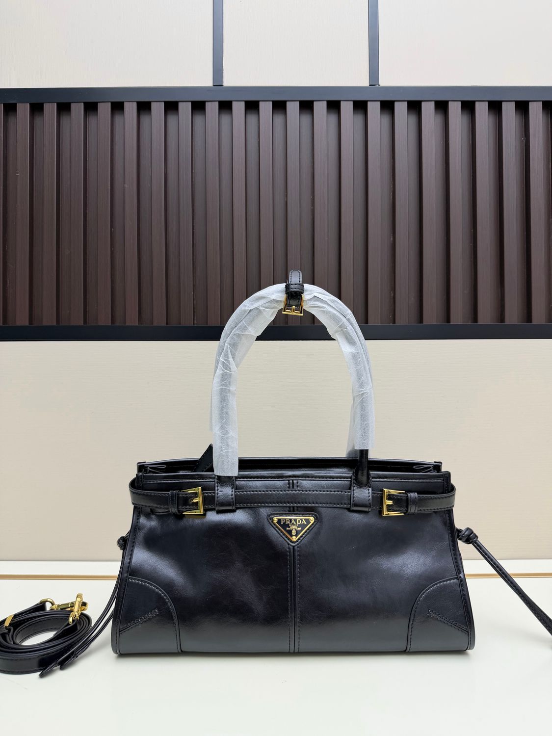 Prada bonnie leather women shoulder bag PTRE18
