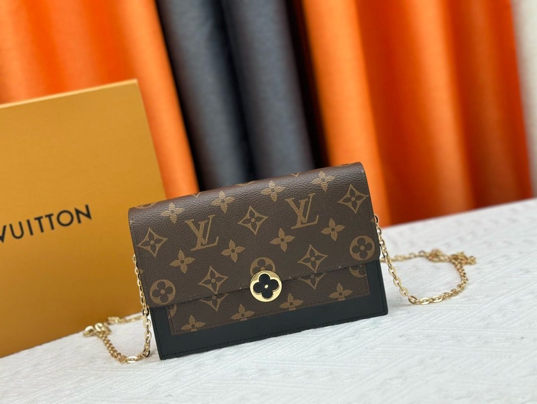 Louis Vuitton monogram flore chain wallet women crossbody bag ODTF01