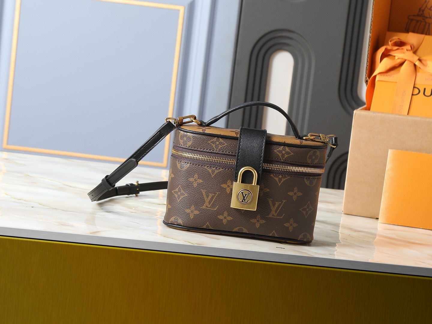 Louis Vuitton low key vanity pouch women crossbody bag ODTF04