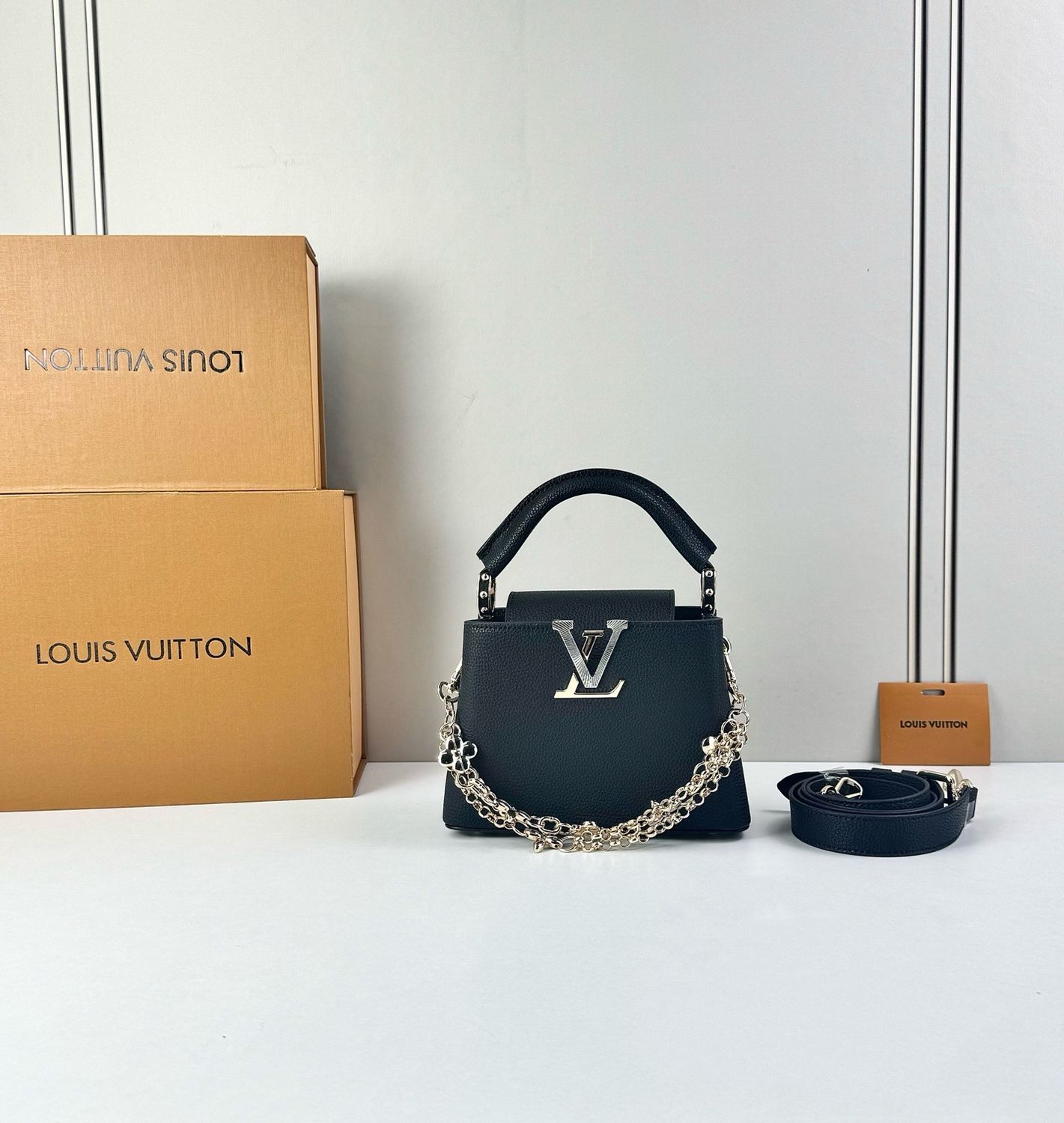 Louis Vuitton capucines mini women crossbody bag ODTF06