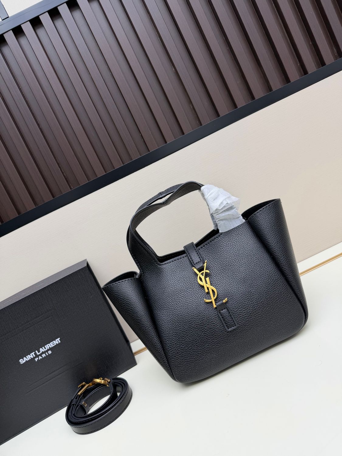 Yves Saint Laurent baby bea mini shoulder bag handbag REIF01