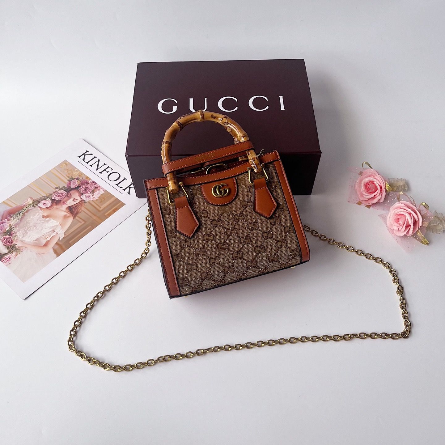Gucci Diana shoulder bag GHCJ01