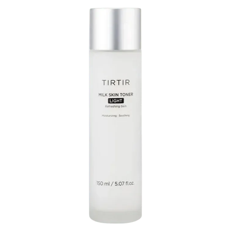 TIRTIR - Milk Skin Toner Light - Light Moisturizing Toner with Rice Extract. ​Lengvos pieniškos tekstūros veido toneris, kuris drėkina ir skaistina veido odą. Jo sudėtyje esantis patentuotas ingredientas padeda nuraminti ir atgaivinti odą, kad ji būtų švytinti ir sveika.
