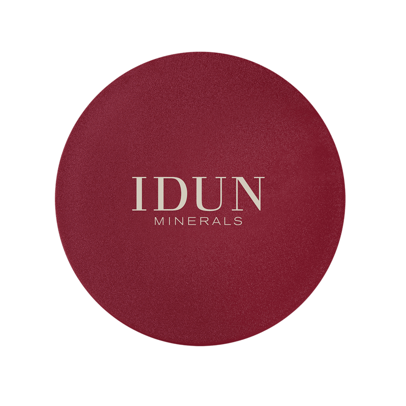 IDUN Minerals biri mineralinė pudra, praturtinta ypač išgrynintais mineraliniais pigmentais, suteikiančiais sodrias spalvas, kuri tinka bet kokio tipo odai. 