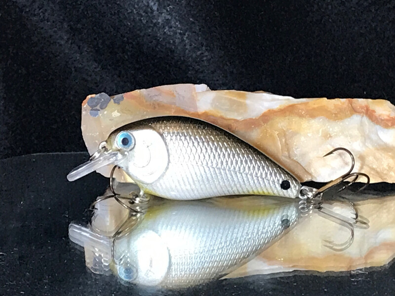 Mako Squarebill - T1000 Juvenile Pike Minnow