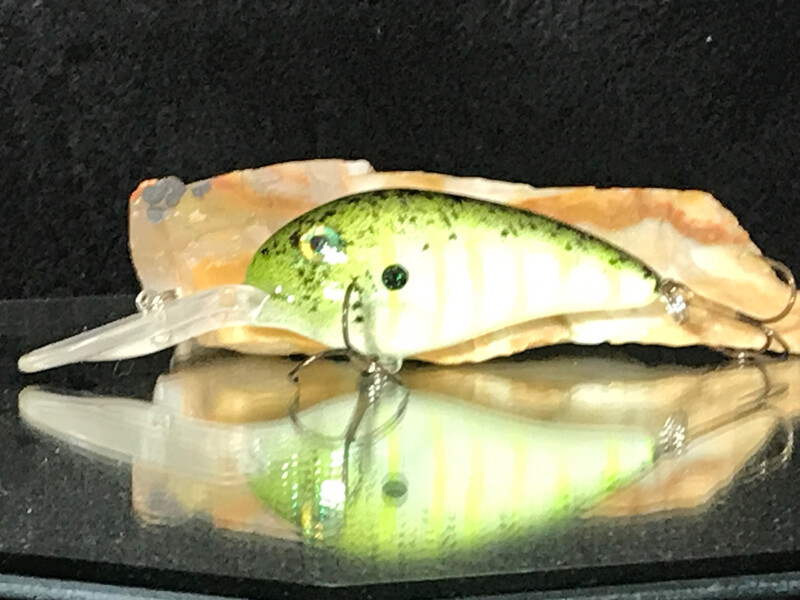 Captor - Chartreuse Perch