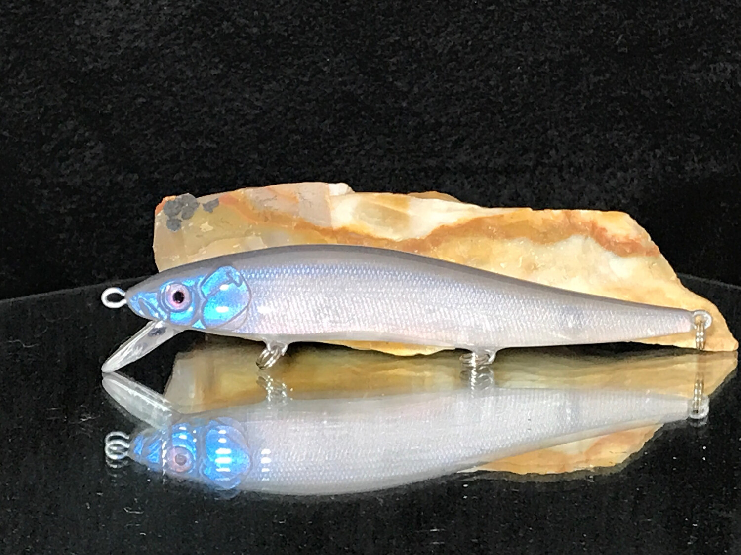 Bolt- Pro Blue Red Pearl