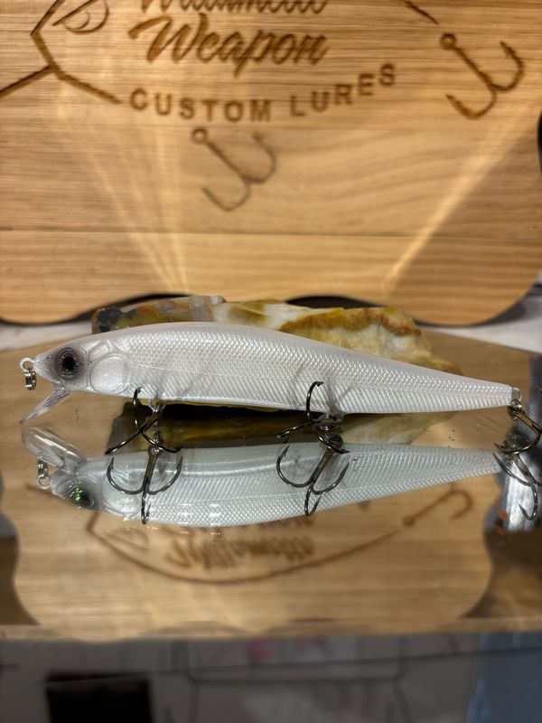 Bolt 130 - Pearl White