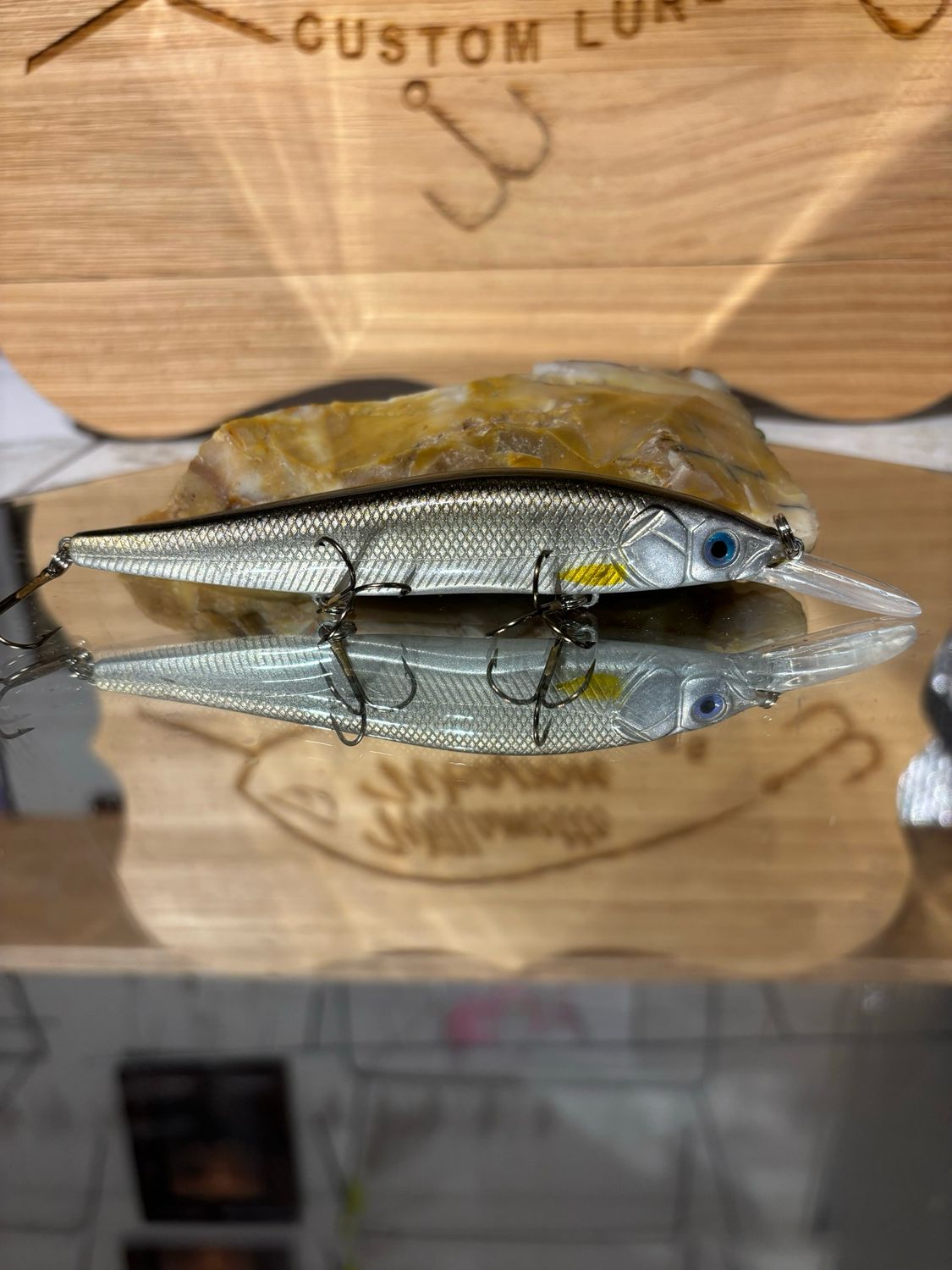 Bolt XD - Golden Shiner