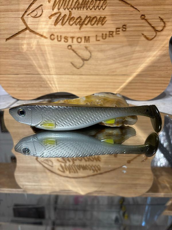 Phantom 6 - T1000 Juvenile Pike Minnow