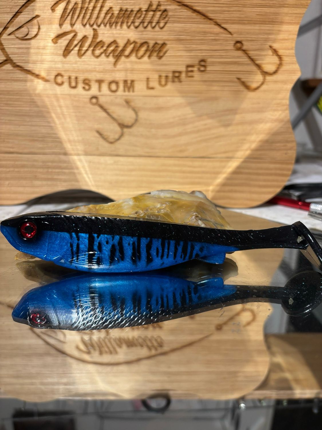Phantom 6 - Black &amp; Bluegill