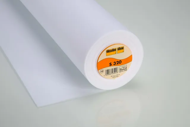 🧵 Vlieseline S 320 – stabilt strykbart mellanlägg för väskor, necessärer och inredning