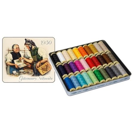 Gütermann gift box thread set with scissors - All fabrics thread 100 m - 8 rolls