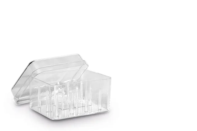 🧵 Gütermann Förvaringsbox för 12 trådrullar 🧵 Gütermann Förvaringsbox för 12 trådrullar