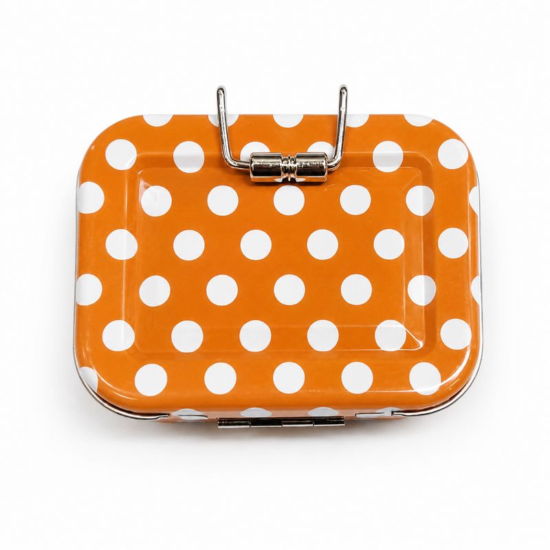 🧵 Resekit med Sybehör i Orange Plåtask