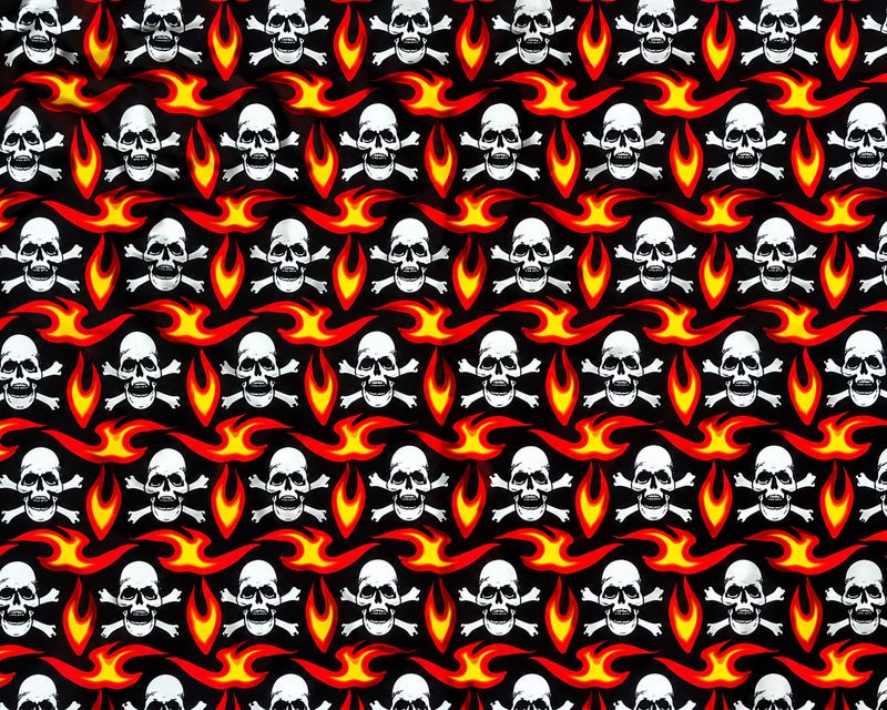 💀 Lappteknikstyg Dödskallar &amp; Flammor – 110 cm