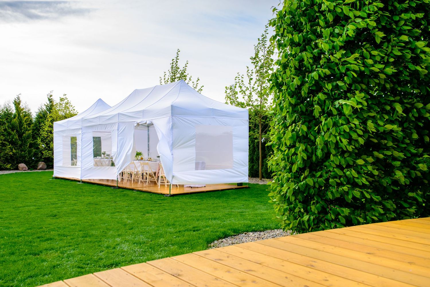 Tent 05