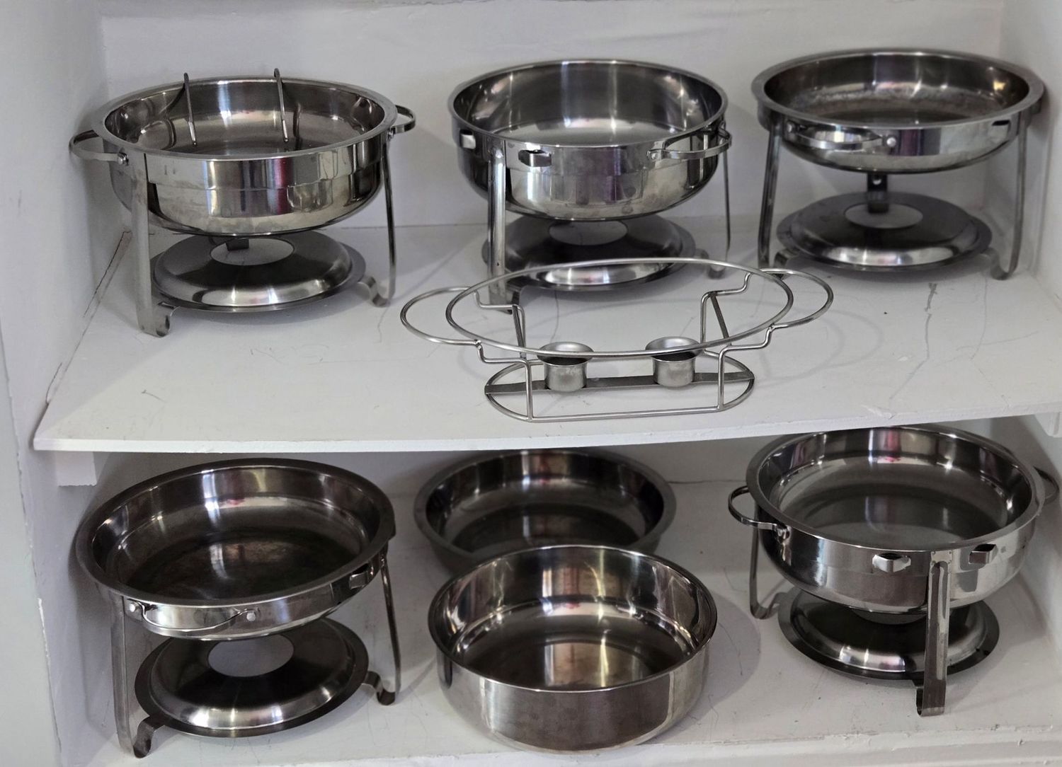 Round Chafing Dishes