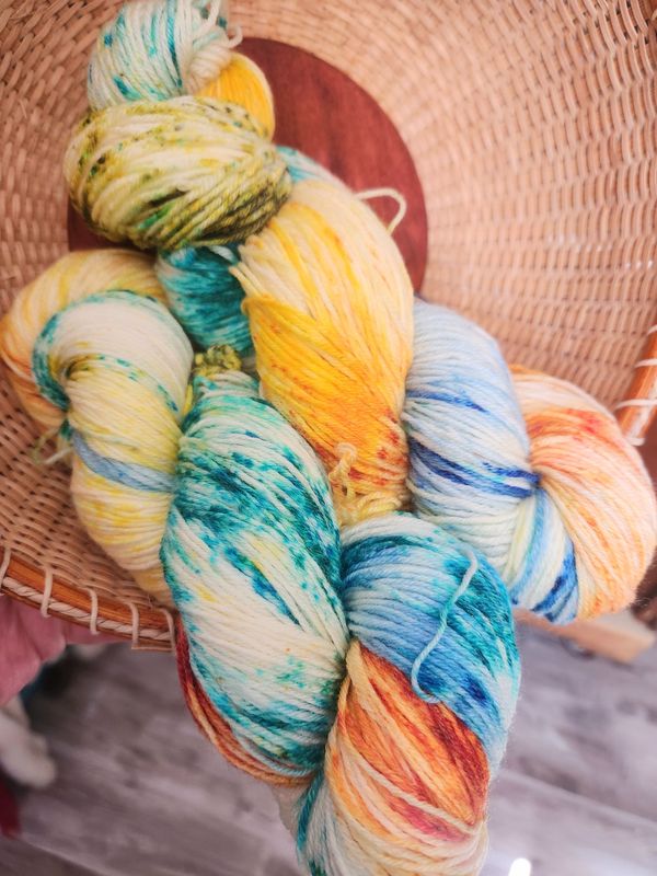 SW Merino/ Nylon 80/20 Summer Splash