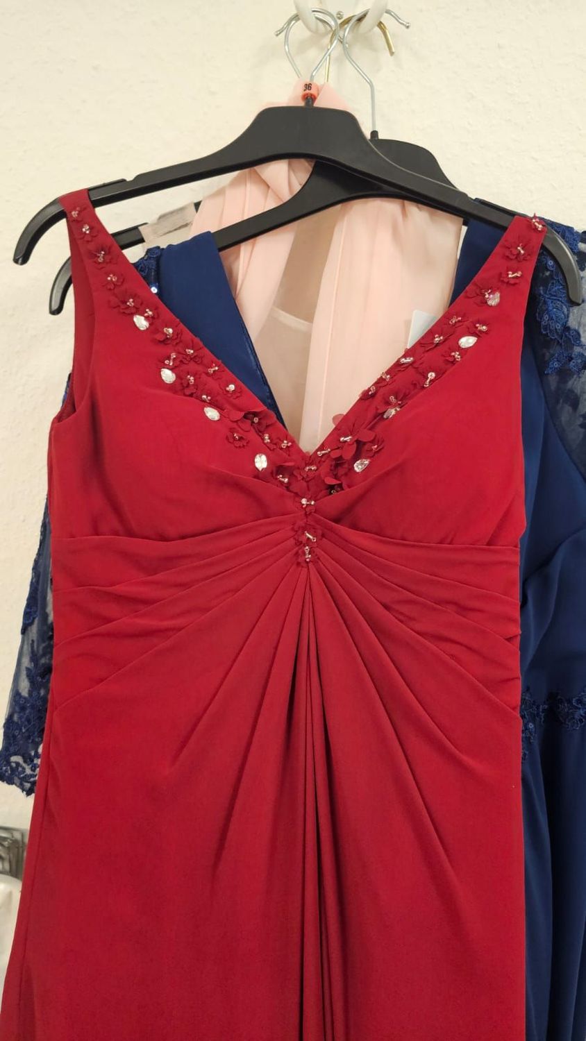 Kleid Rot