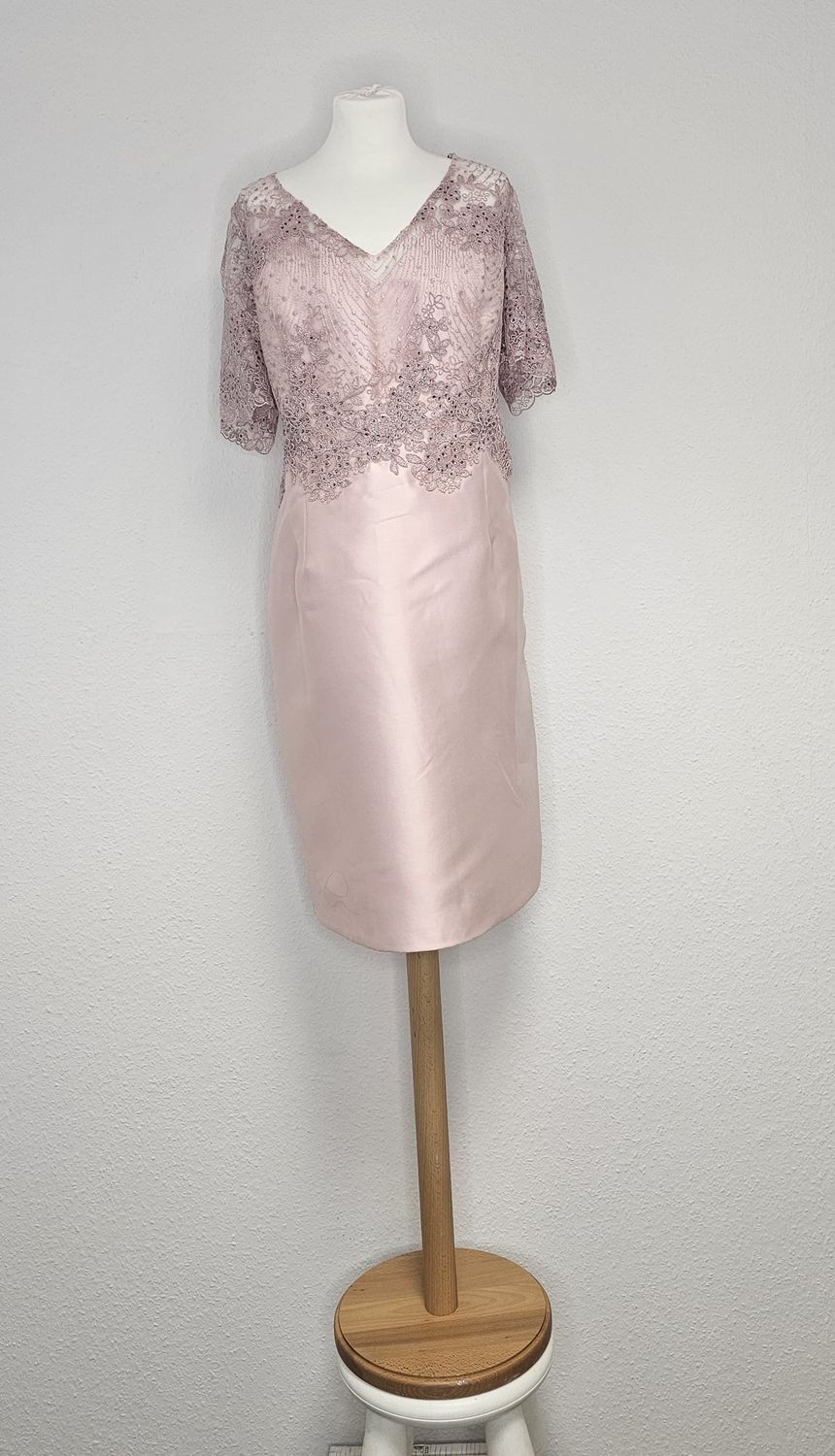 Kleid Pink
