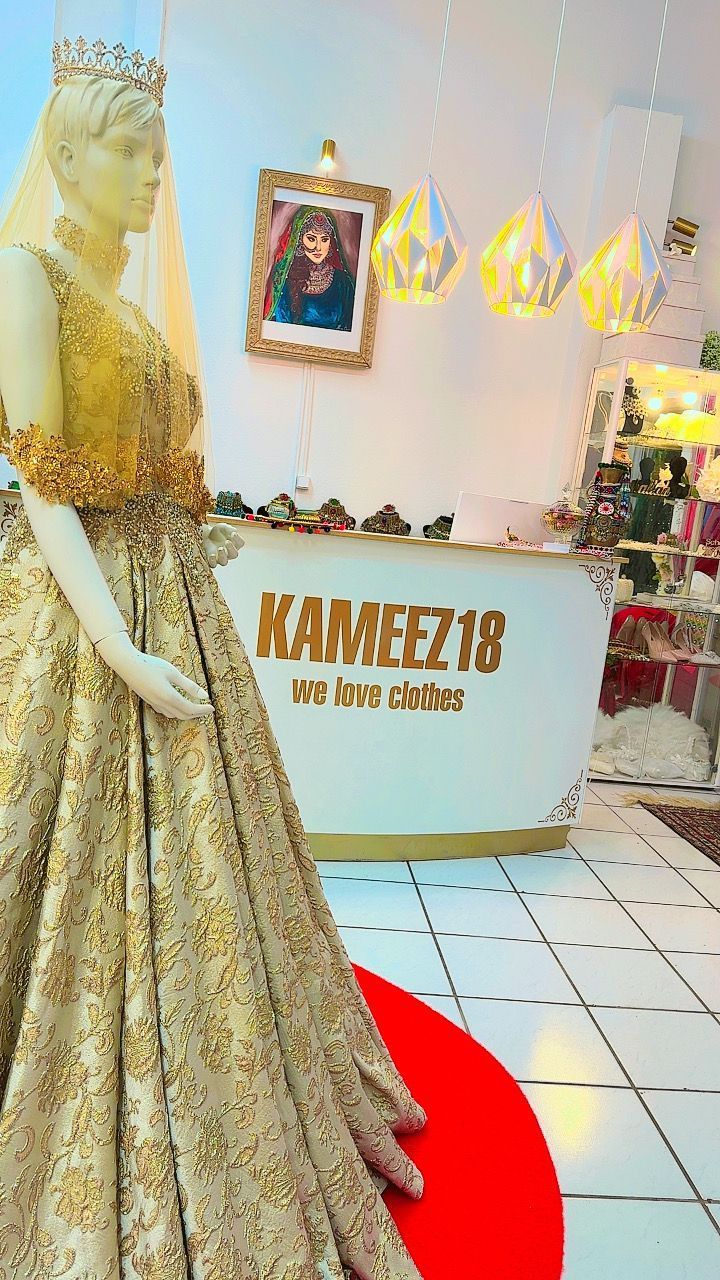 Kleid Gold
