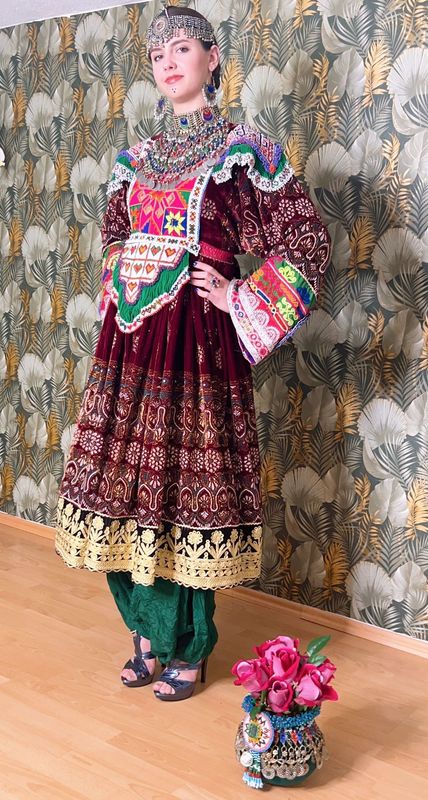 Kleid Kuchi