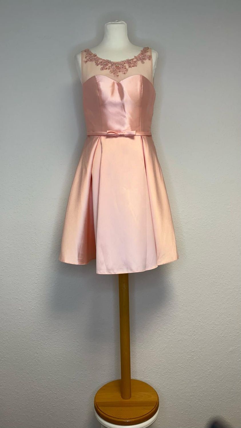 Kleid Rosa