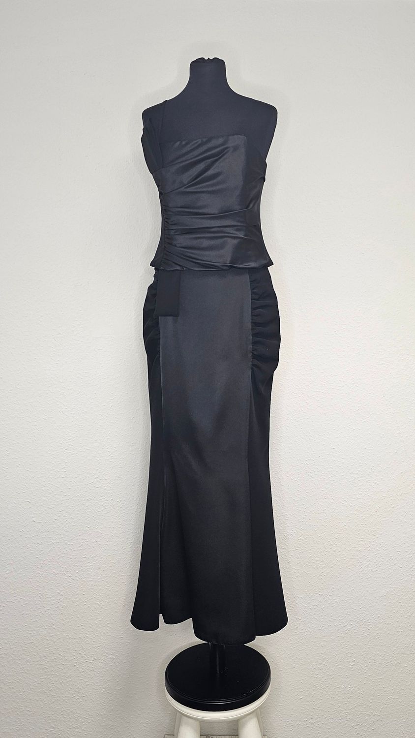 Kleid Schw