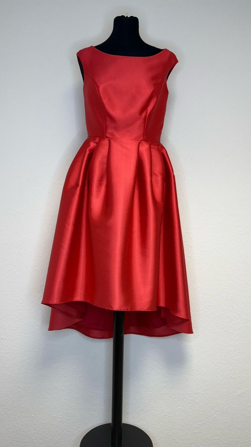 Kleid Rot
