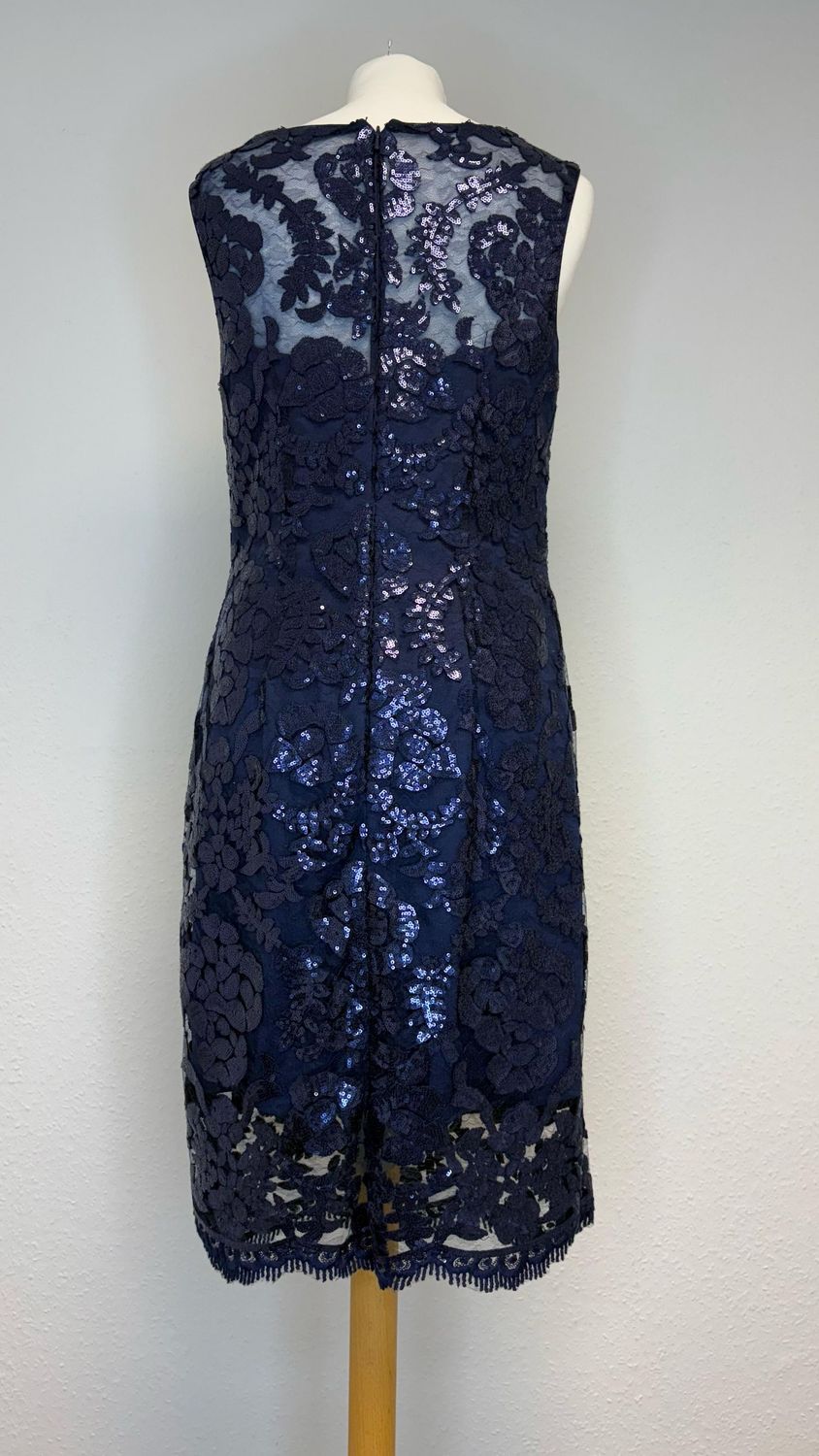 Kleid Blau