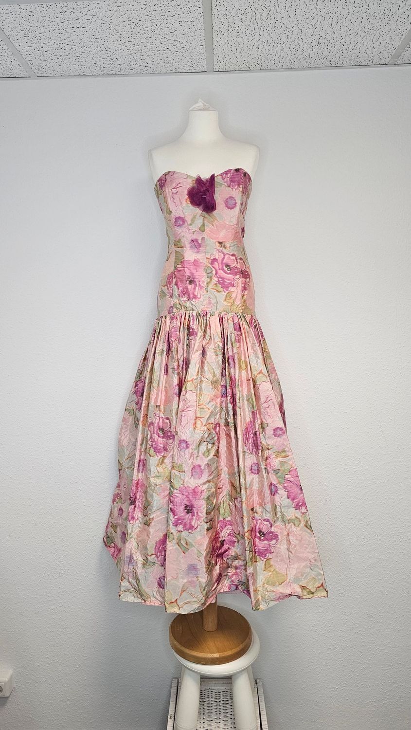 Kleid Pink