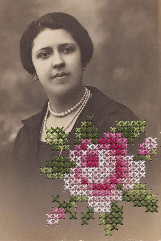 01. LA DAMA