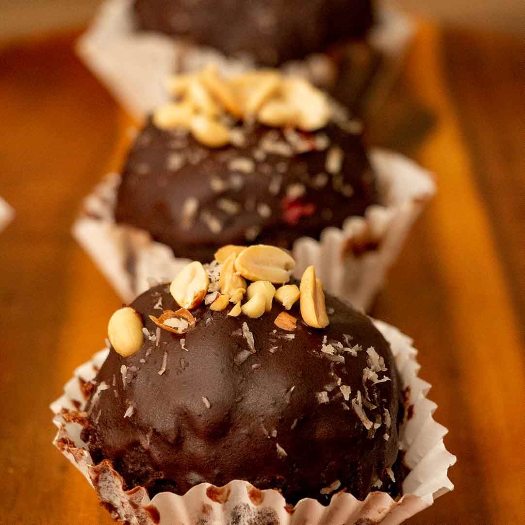 ​Chocolate-Dipped Chocolate Truffles