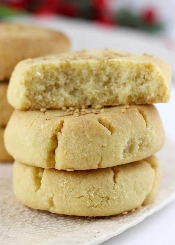 ​Torticas de Morón (Cuban Shortbread Cookies)