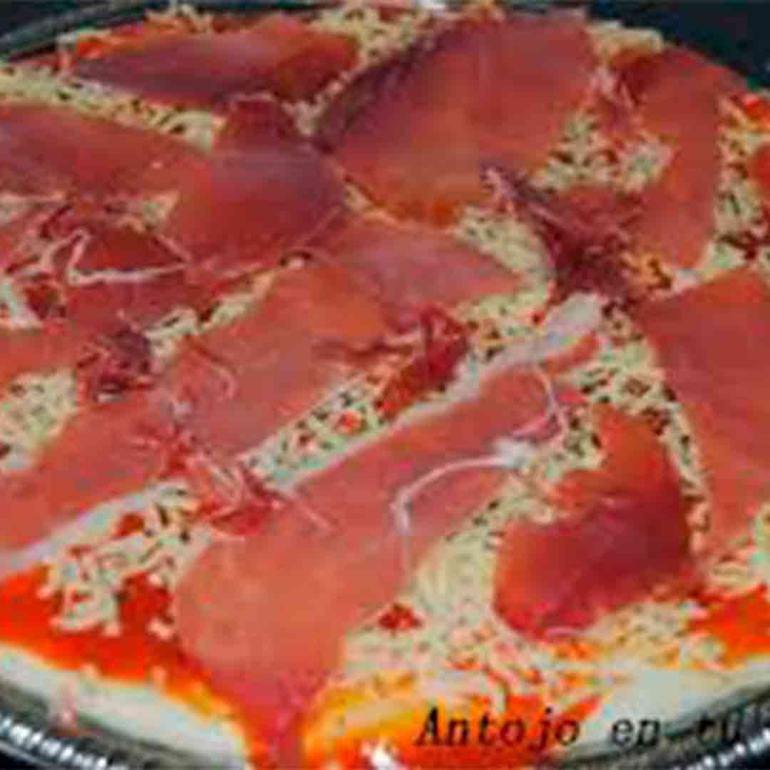 ​Serrano Ham &amp; Gouda Cheese Pizza (30 cm)