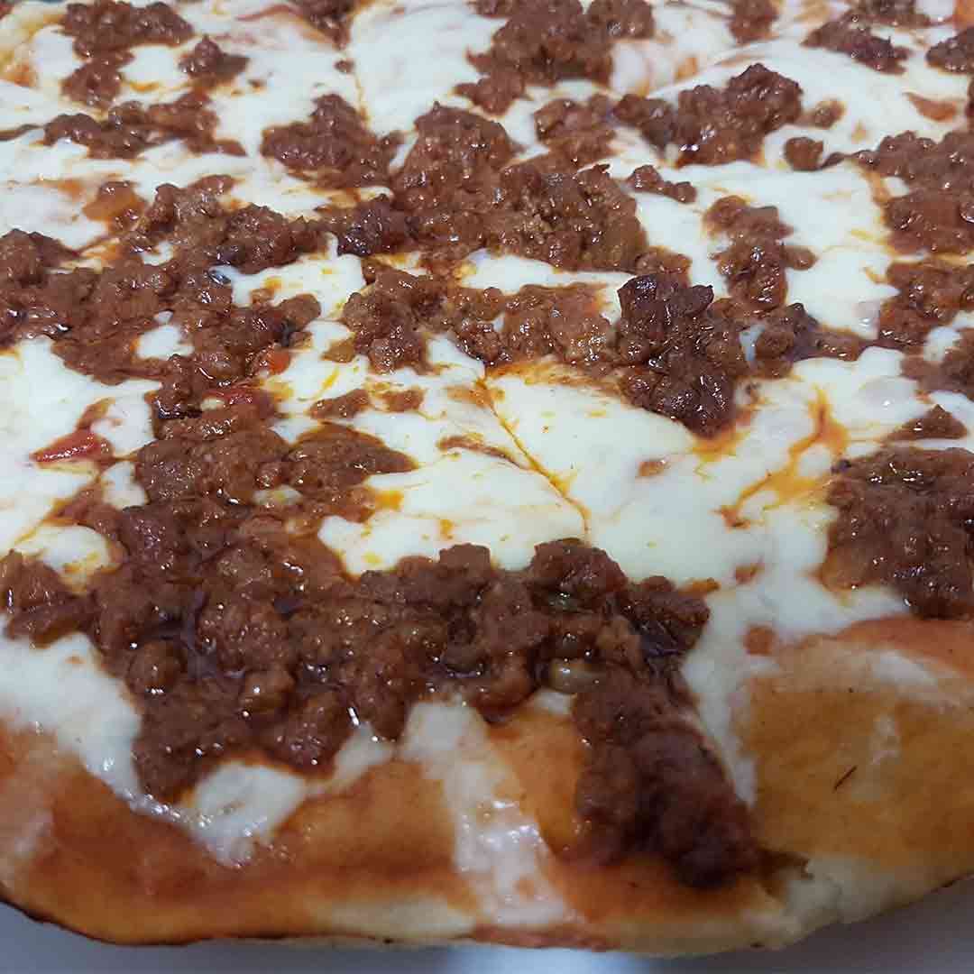 Bolognese Pizza (30 cm)