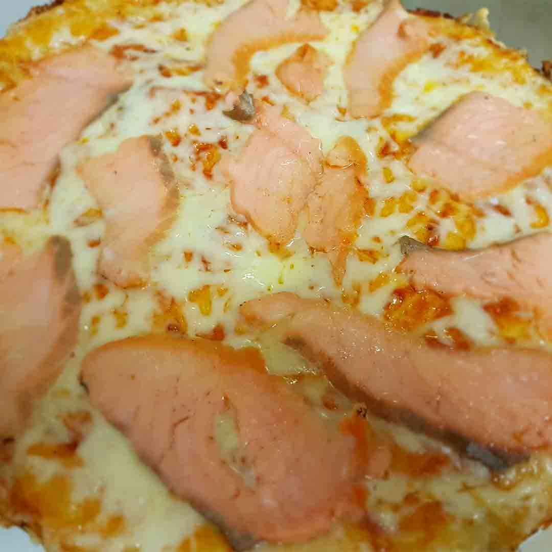 Smoked Salmon Pizza (30 cm)