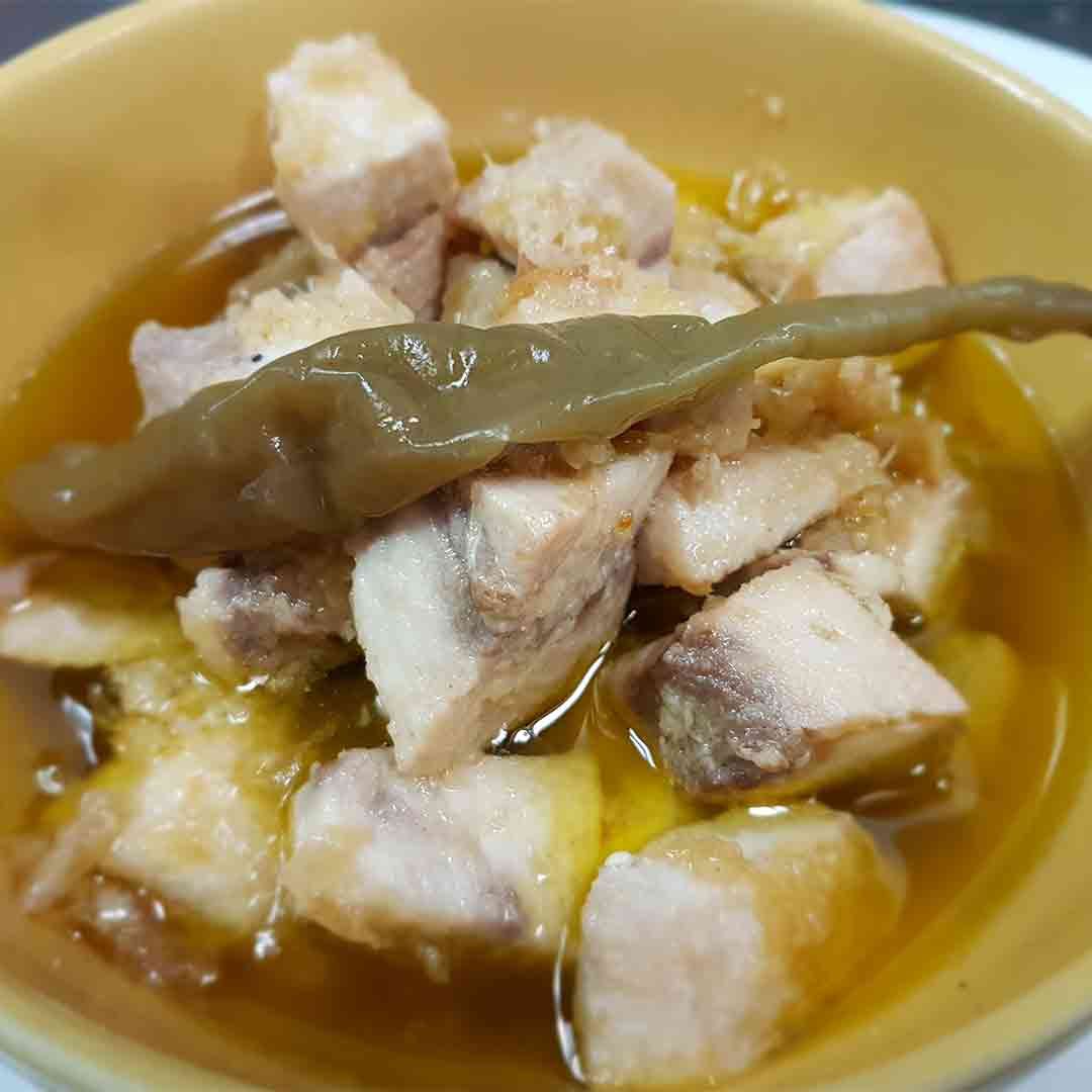 Diced Fish with Garlic