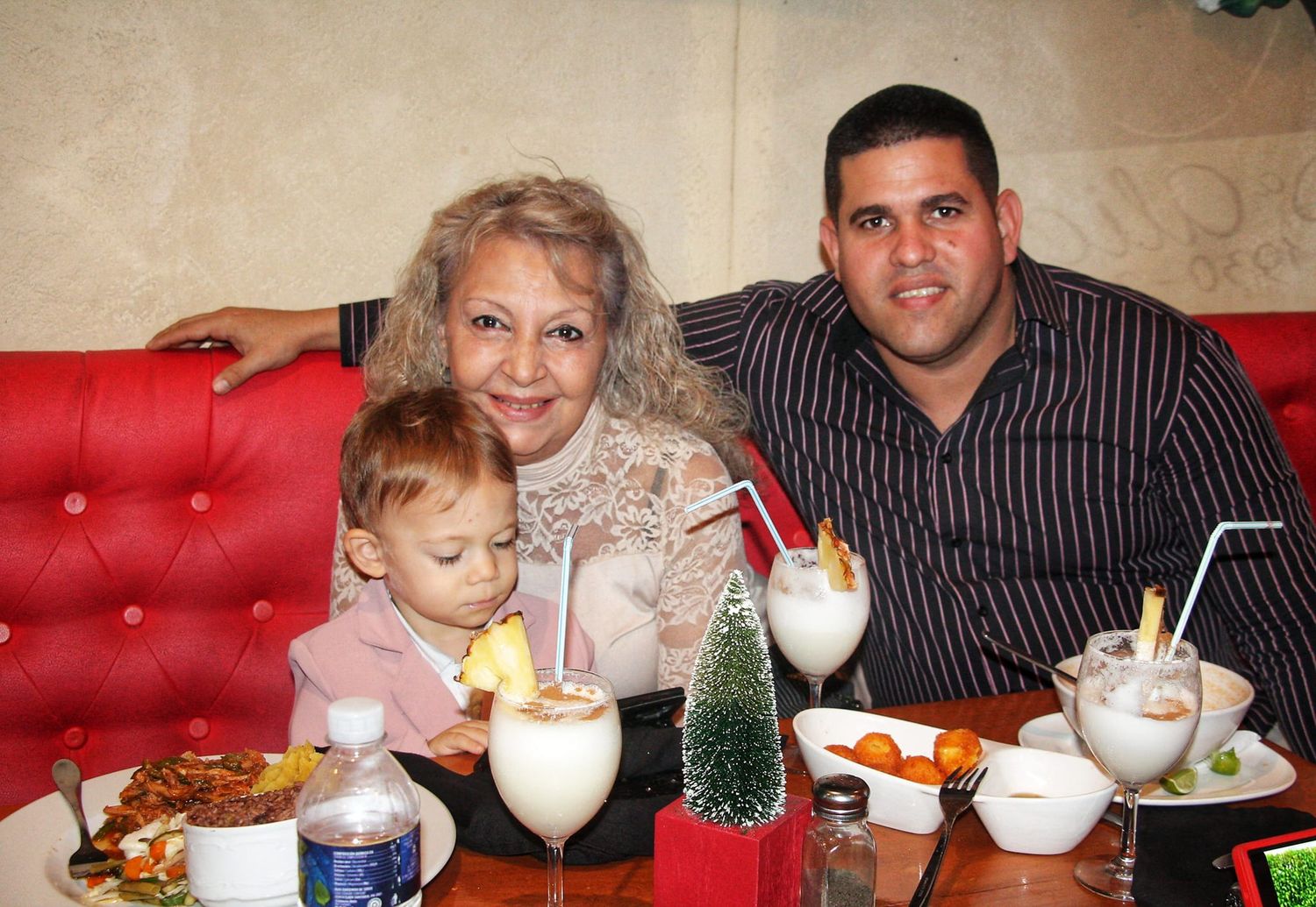 Cena con recogida y retorno a casa (4 personas)