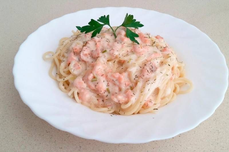 ​Cold Pasta Salad with Smoked Salmon