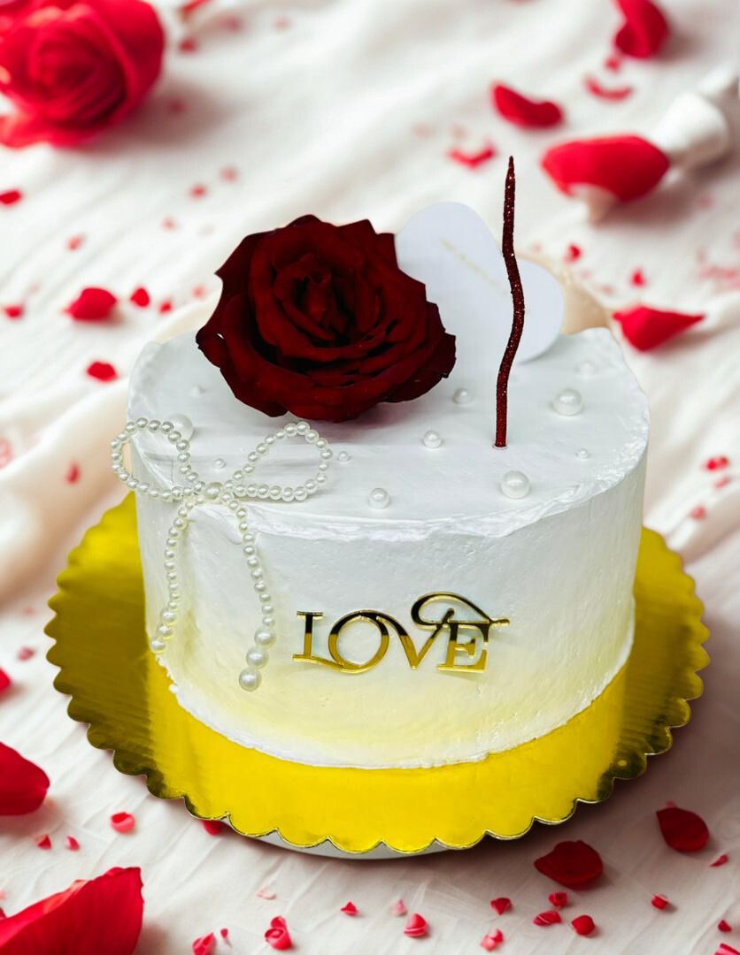 Cake de Nata con Rosa Roja