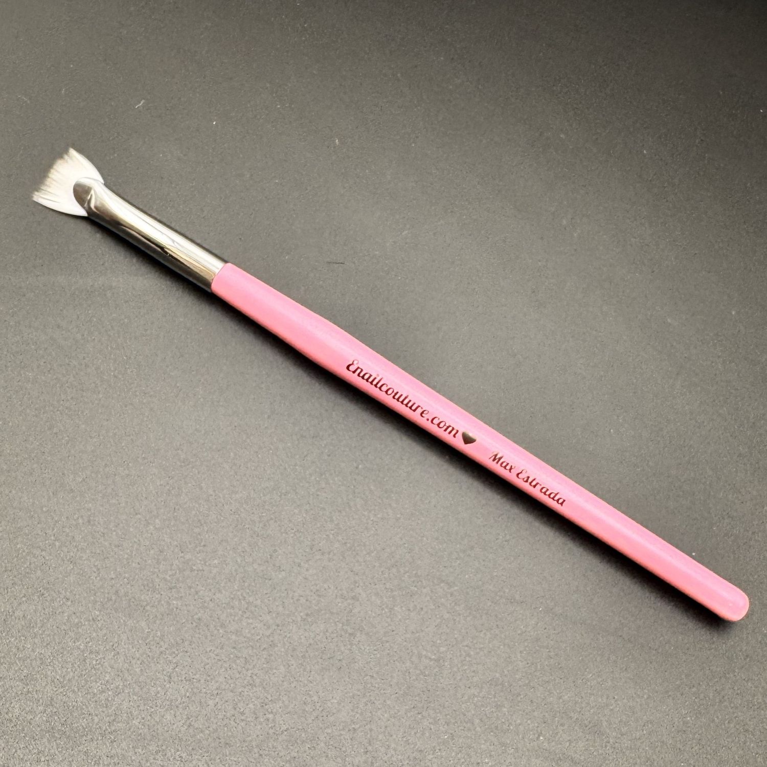 E nail Brushes, Variation Name: almond petit macaroon(fan brush)
