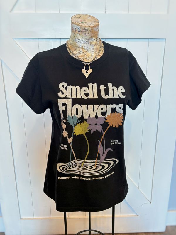 Smell The Flowers | Vintage Tee