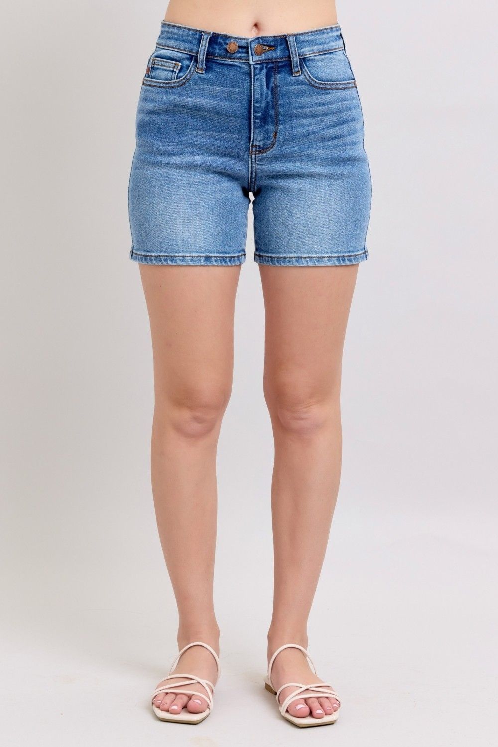 2 Button Mid Length Denim Dad Shorts | Judy Blue