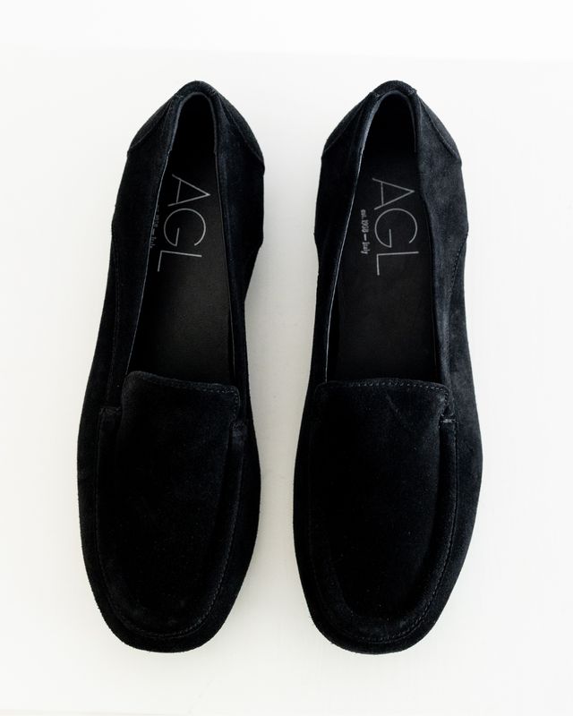 Ena Nero Loafer