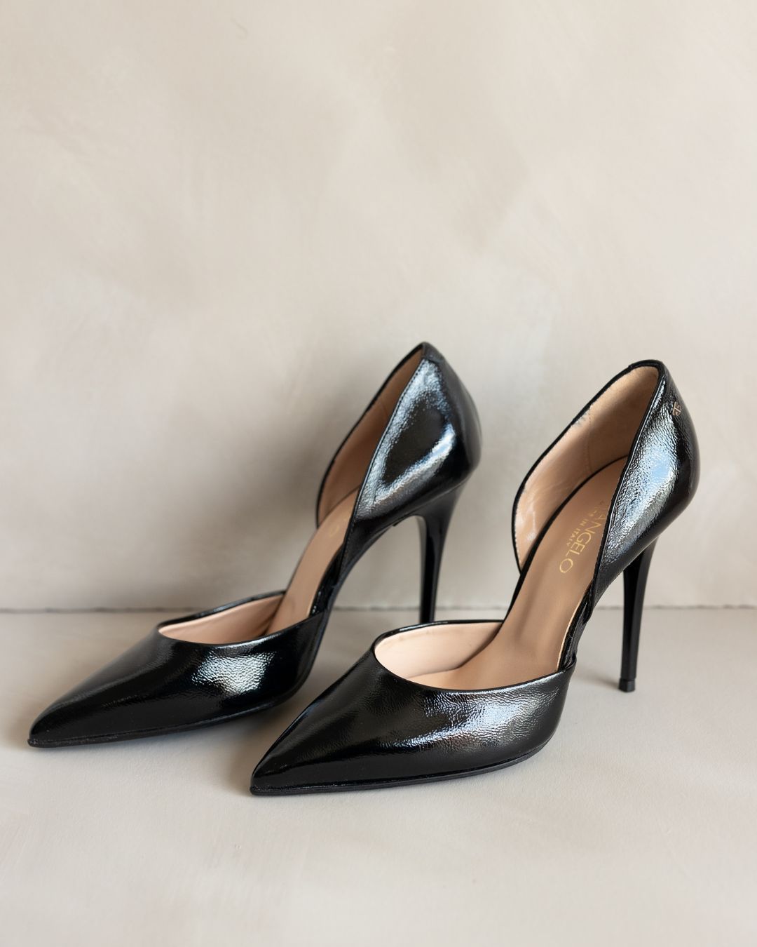 Nero Pointed Heel F7201